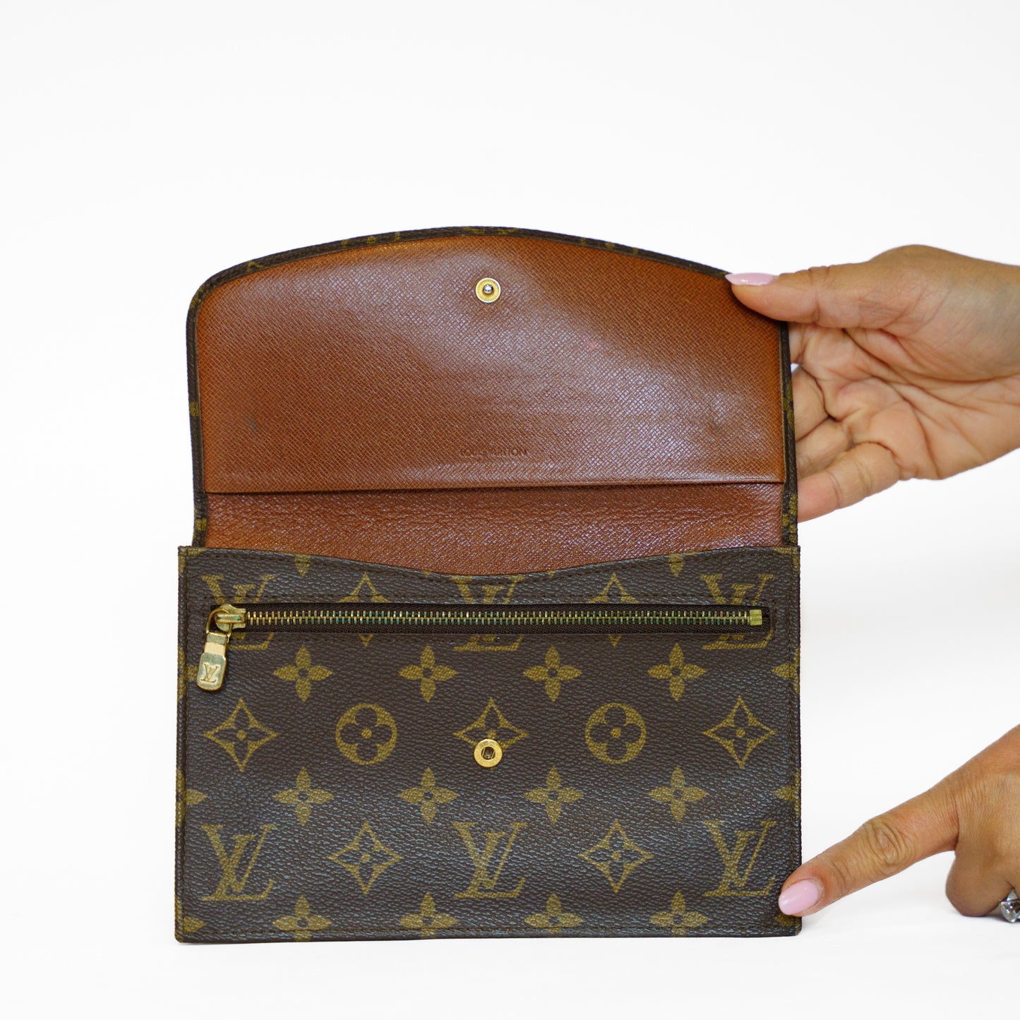 Louis Vuitton Rabat Clutch 271125B08