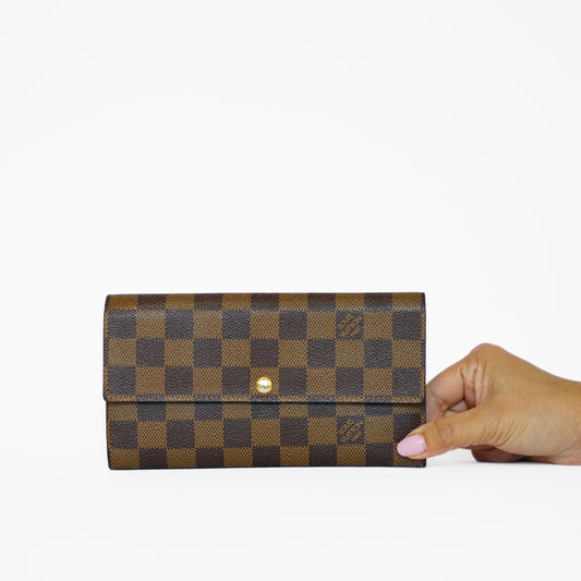 Louis Vuitton Sarah Wallet in Damier Ebene 271125B09
