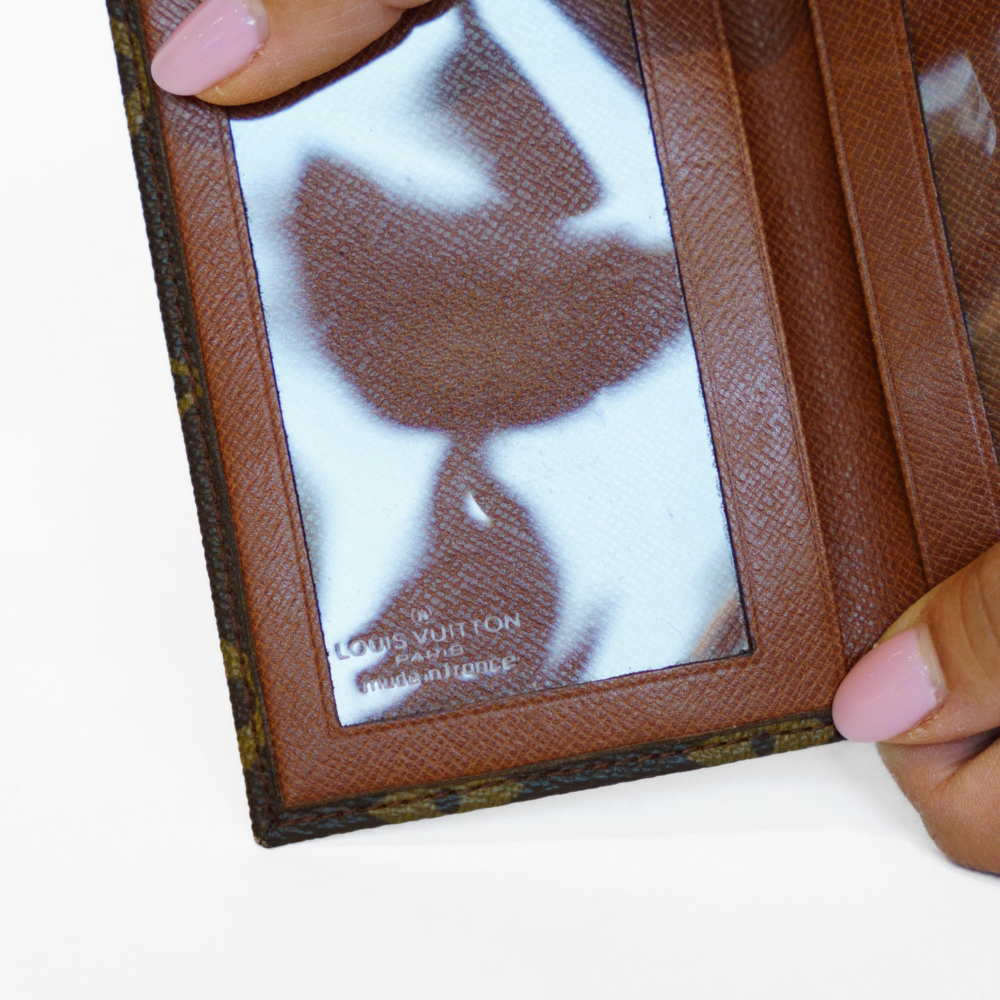 Louis Vuitton ID Holder in Monogram 271125B11