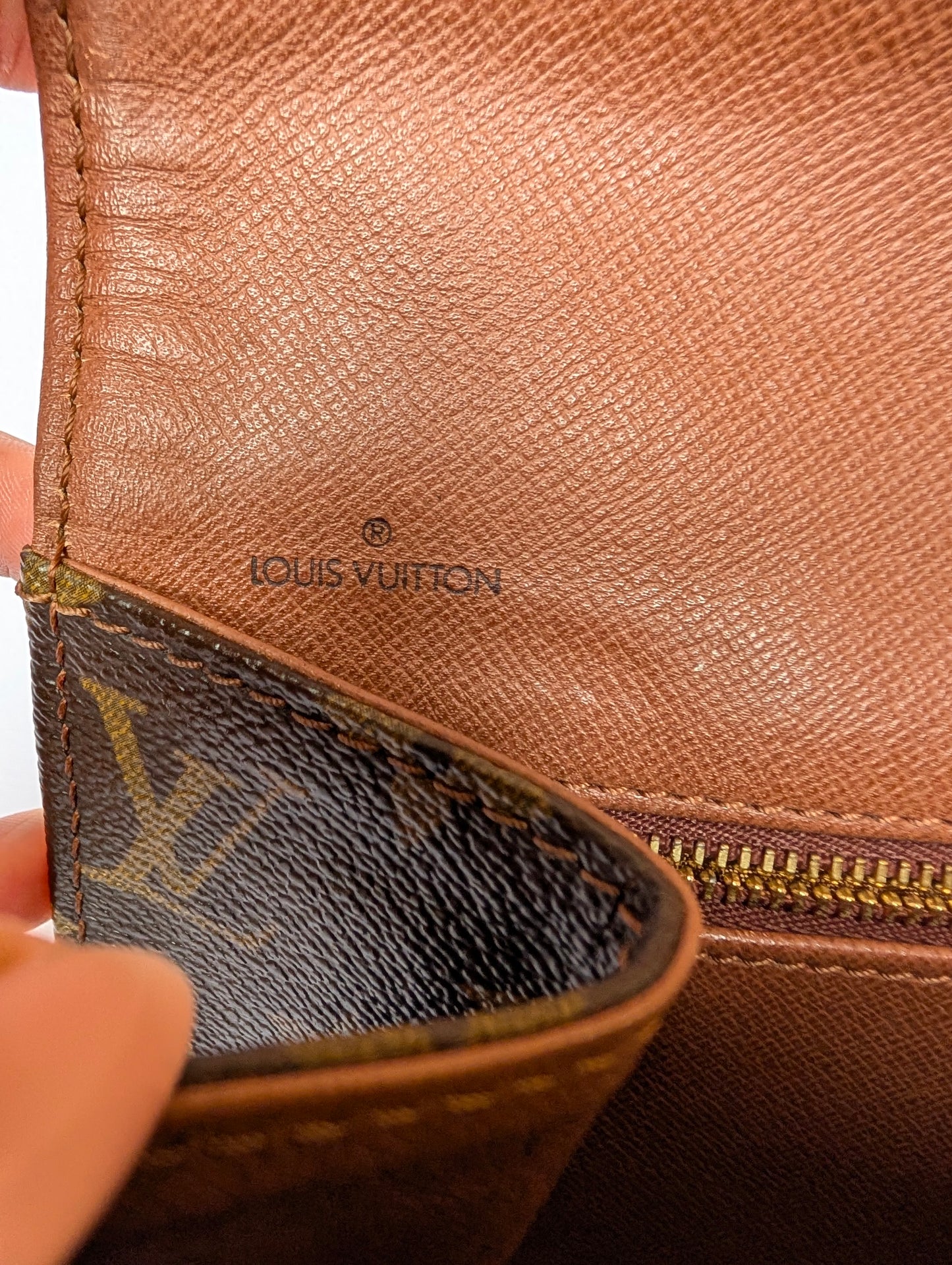 Louis Vuitton 1990 Pochette Dame GM Clutch TH0910