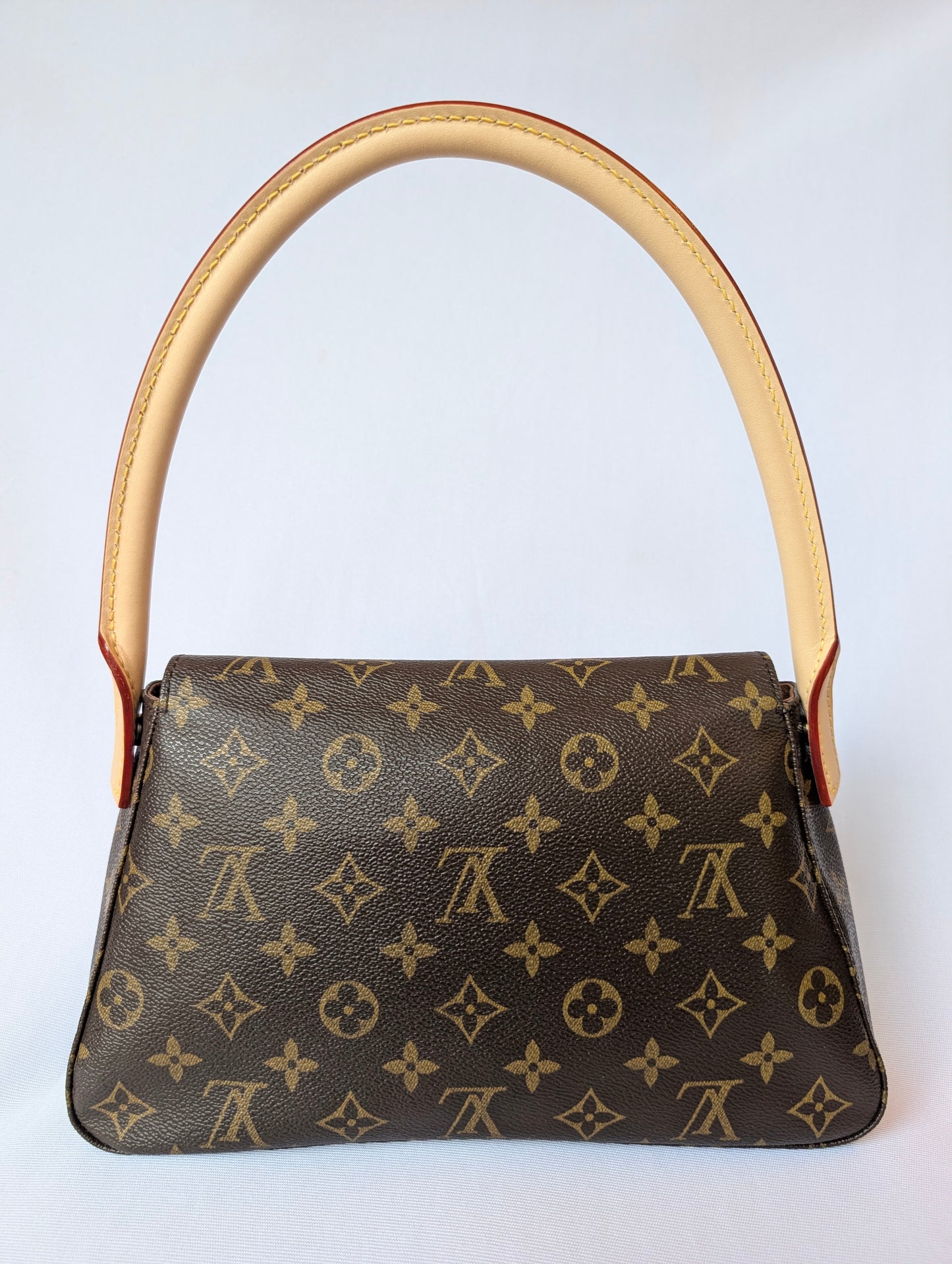 Louis Vuitton 2002 Looping PM Monogram Bag MI0092
