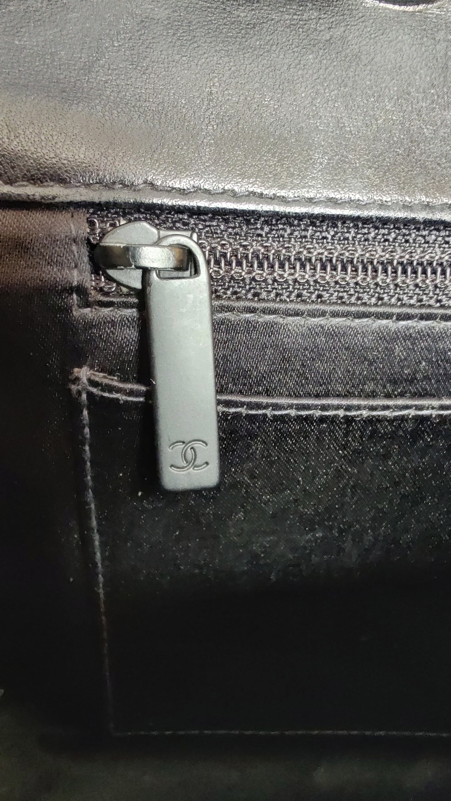Chanel 2002 Black Medium Flap Travel line in Black Hardware