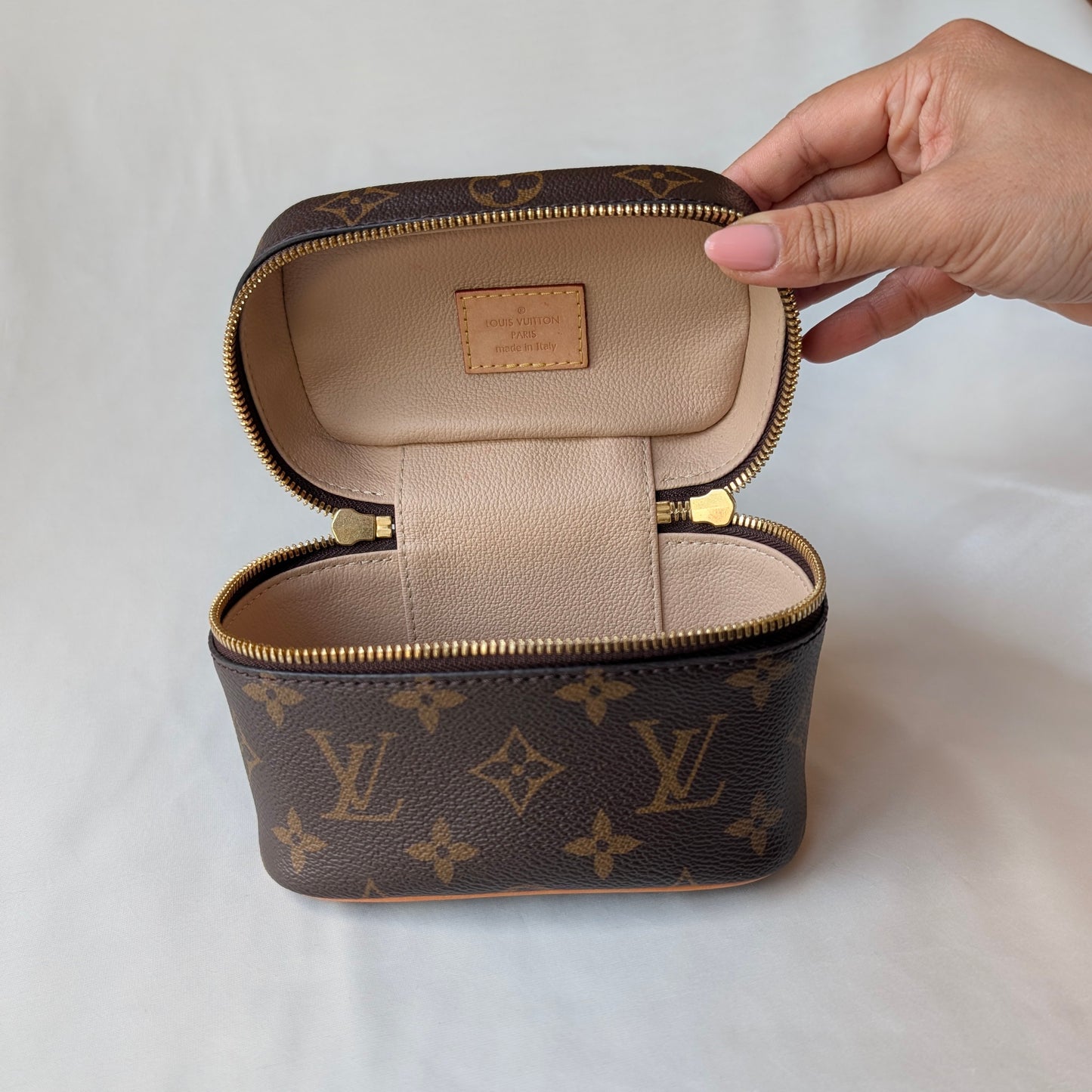 Louis Vuitton Nano Nice Vanity in Monogram Canvas 101225B02