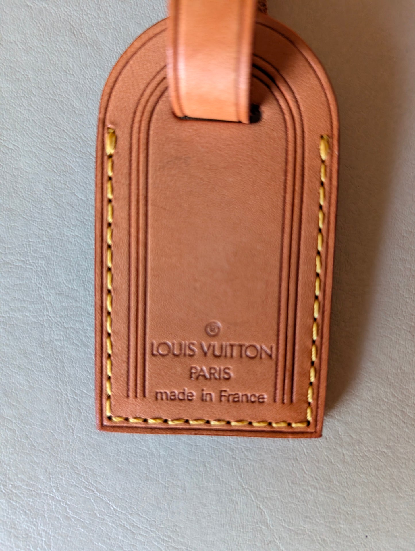 Louis Vuitton Small Luggaga Tag in Honey Patina Leather