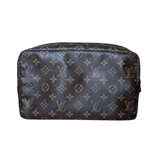 Louis Vuitton Trousse 28 in Monogram Canvas 061225B01