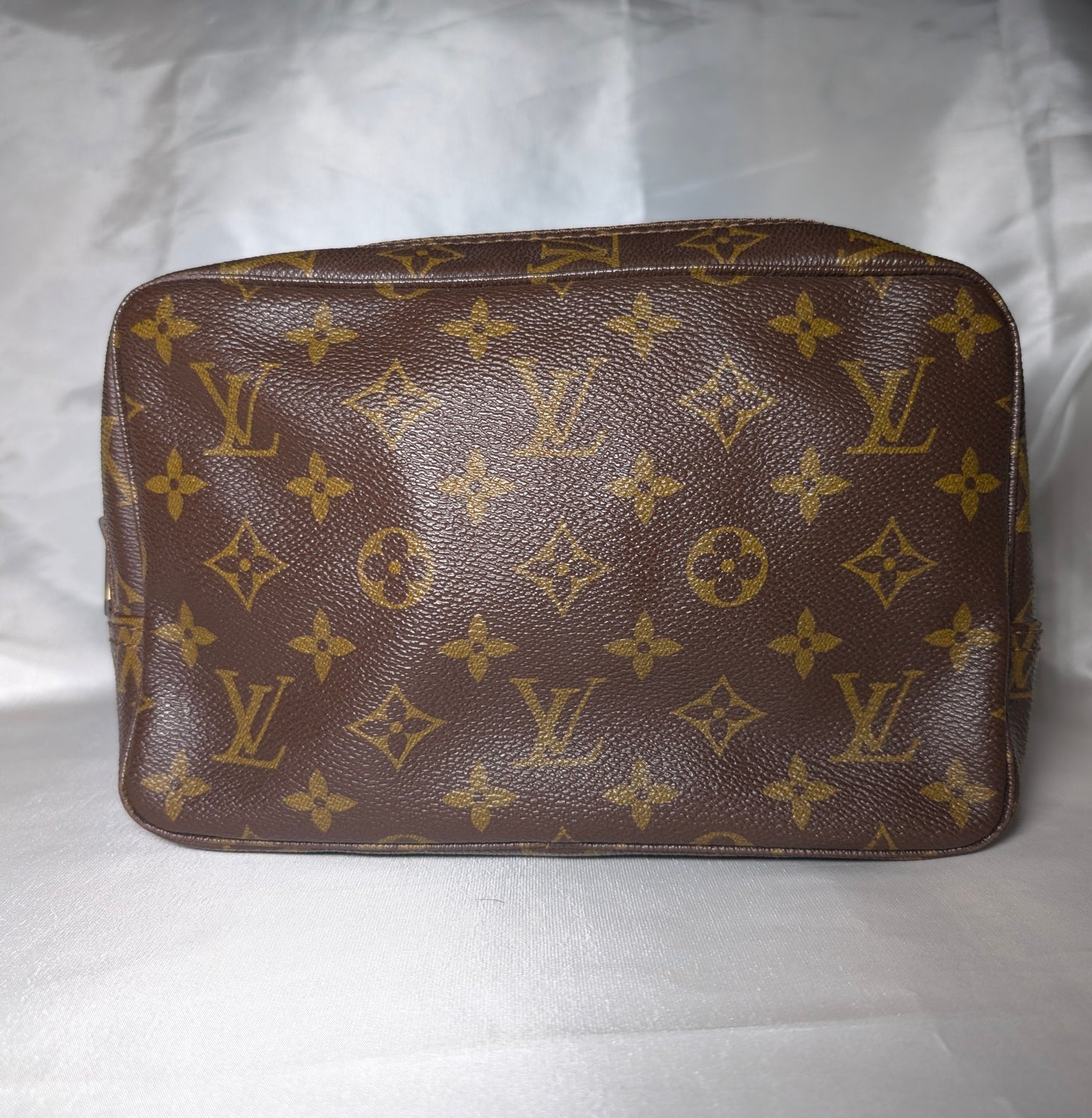 Louis Vuitton Trousse 23 1982