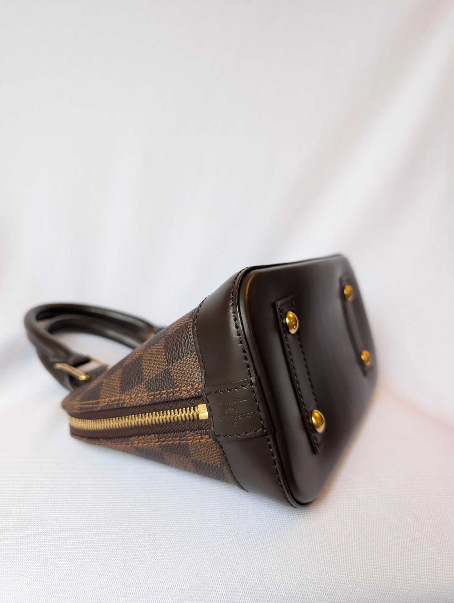 Louis Vuitton 2018 Alma BB in Damier Ebene Bag AA4188