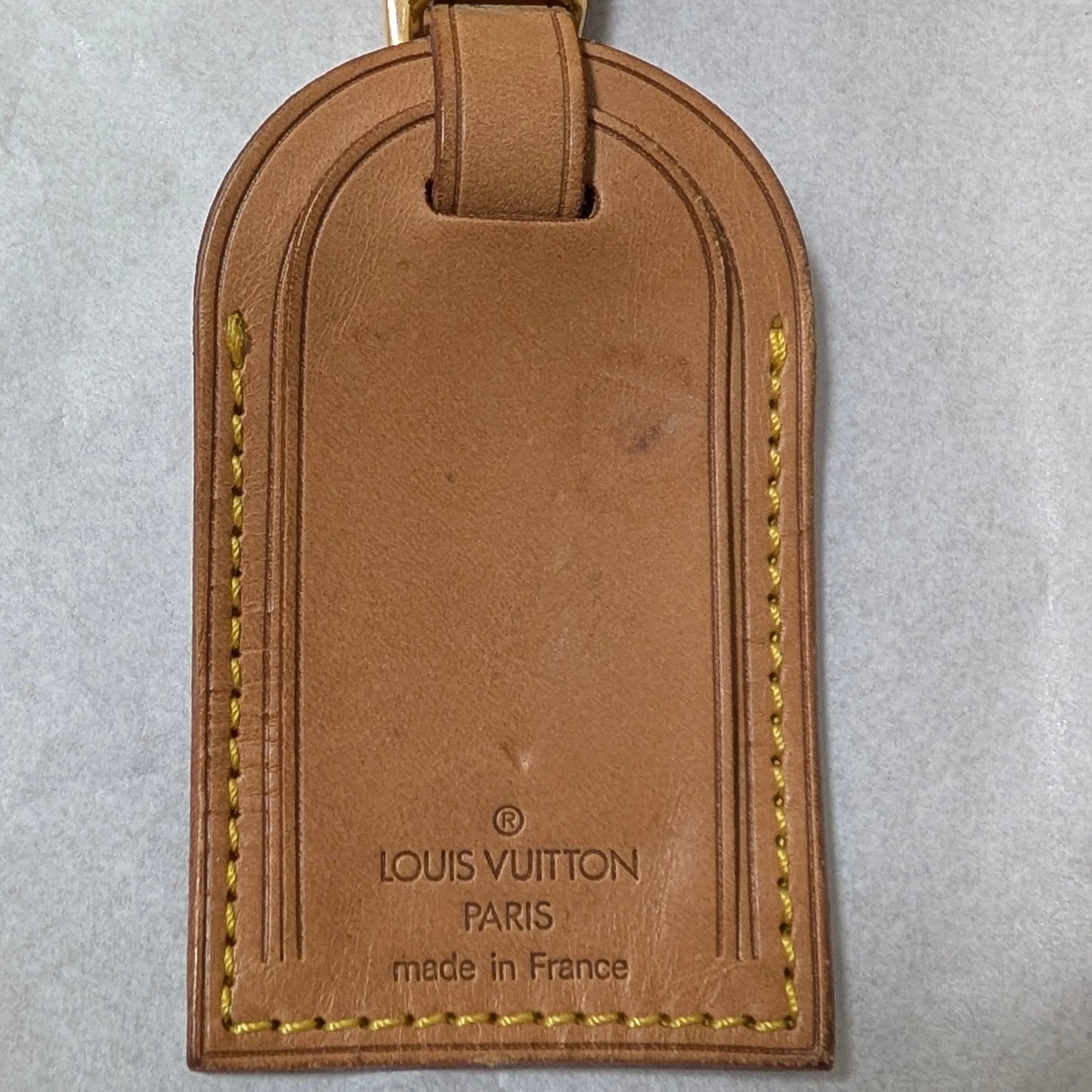 Louis Vuitton Luggage tag 241125B22