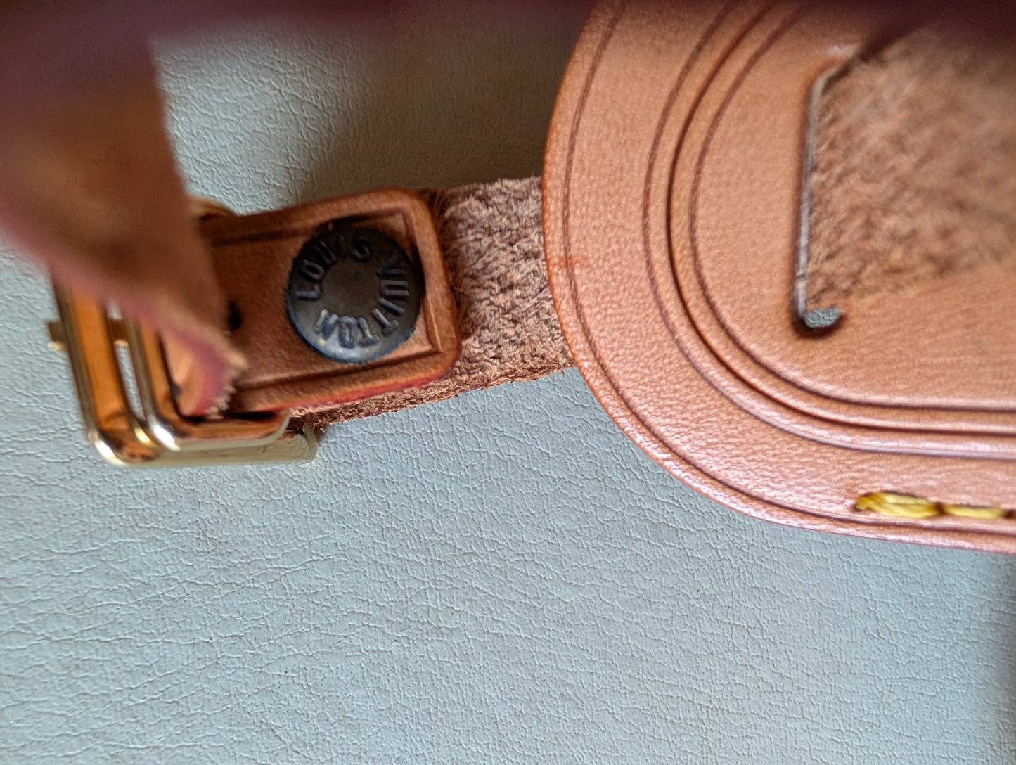 Louis Vuitton Small Luggaga Tag in Honey Patina Leather