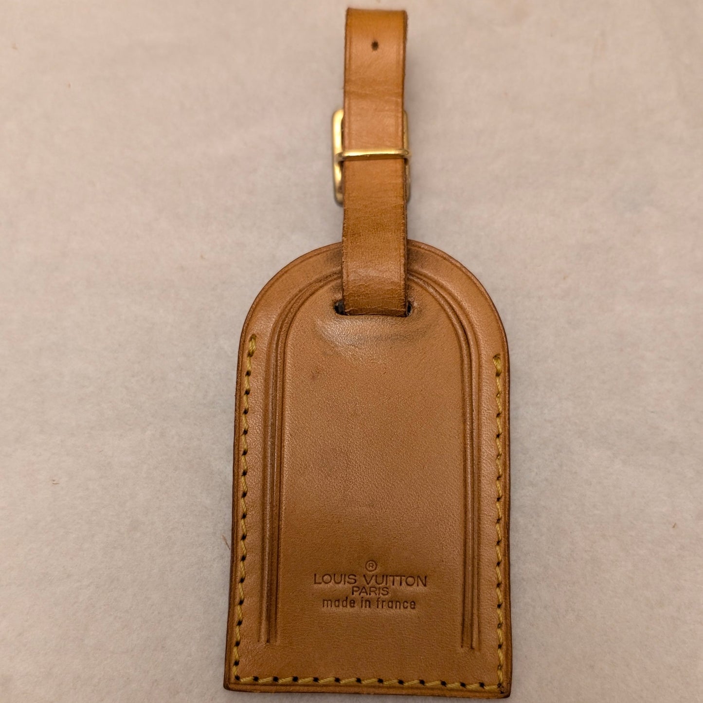 Louis Vuitton Luggage tag 251125B01