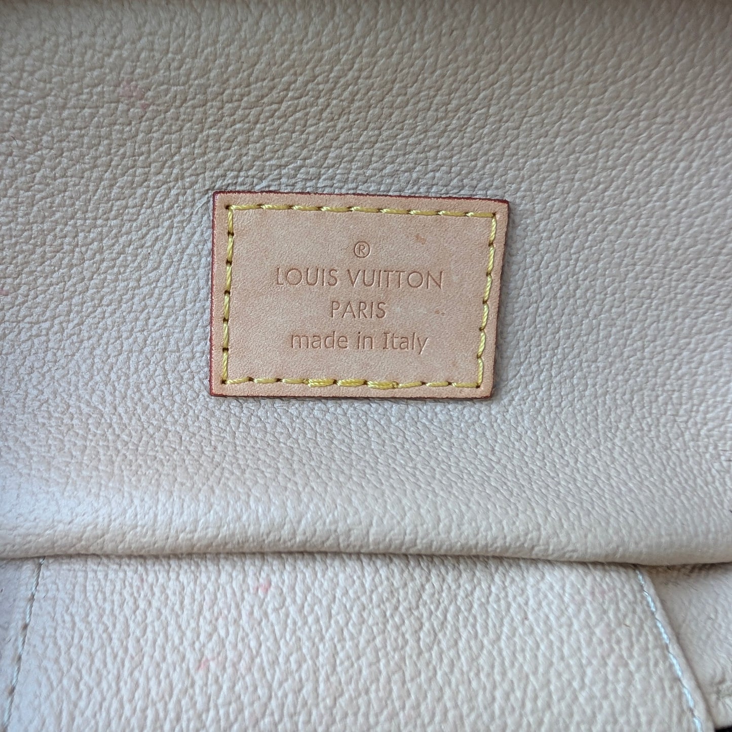 Louis Vuitton Nano Nice Vanity in Monogram Canvas 101225B02